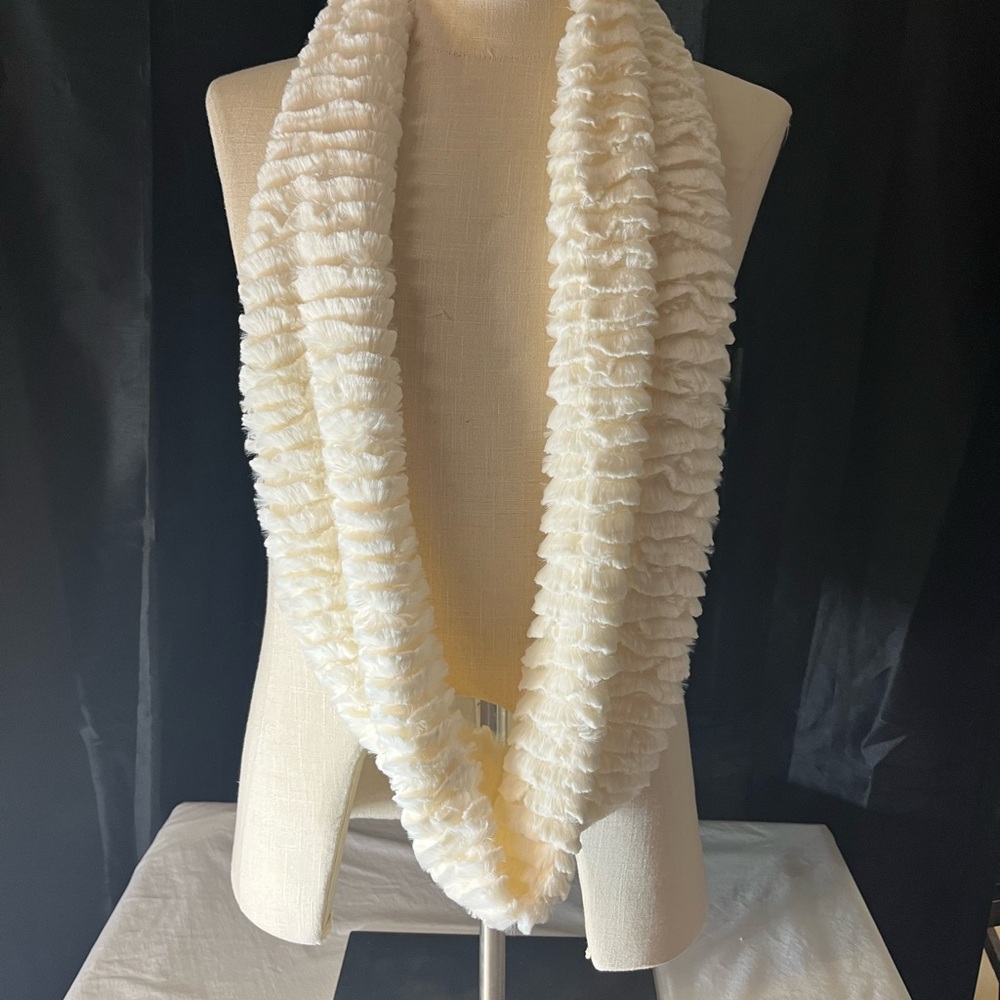 Elegant Cream Infinity Scarf